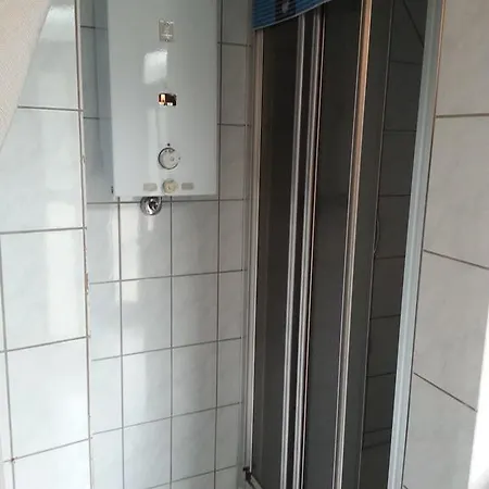 בית נופש Grunstadter Hexenhauschen